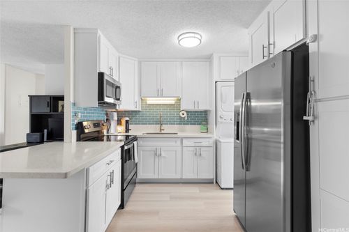 apt-a404-95-2027 Waikalani Pl, Mililani, HI, 96789-5107 | Card Image