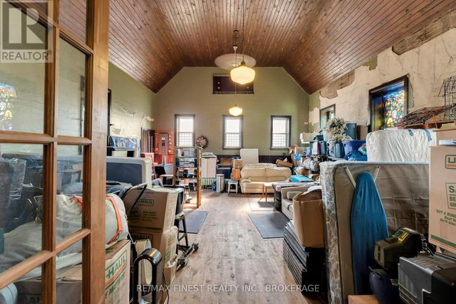6955 County 2 Road, House other with 4 bedrooms, 2 bathrooms and 8 parking in Loyalist (Lennox and Addington - South) ON | Image 35