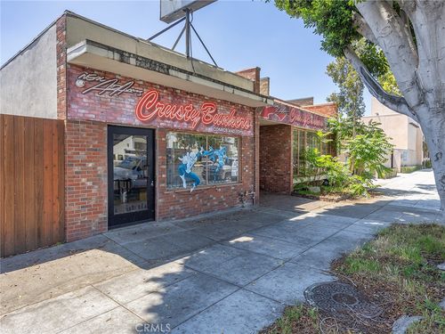 4708 W Magnolia Blvd, Burbank, CA, 91505-2732 | Card Image
