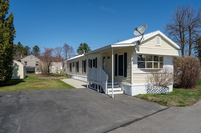 3 Hunter Blvd, House other with 2 bedrooms, 1 bathrooms and null parking in Londonderry NH | Image 4