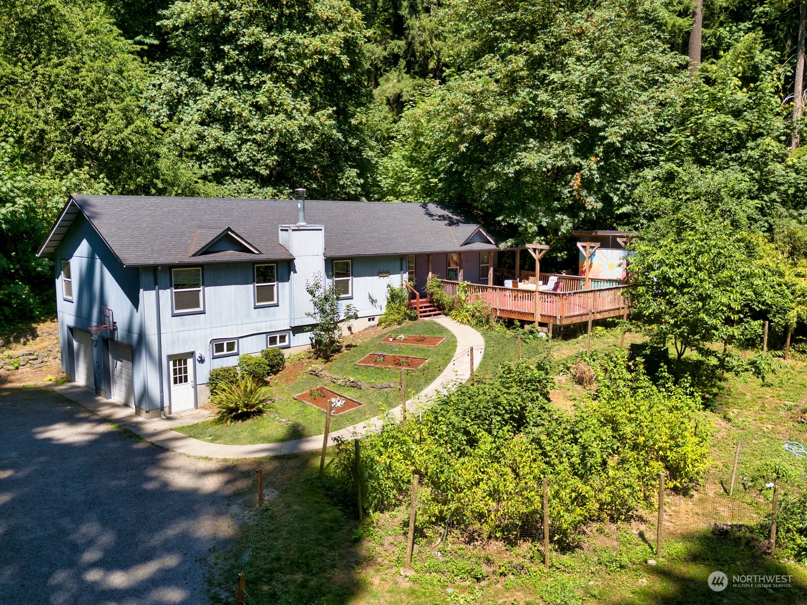 Quartermaster Dr, Vashon, WA 98070