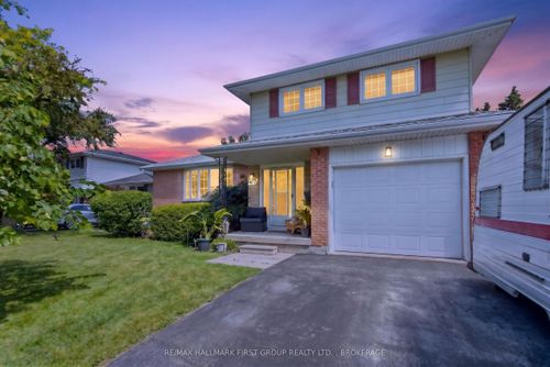 417 Glen Castle Rd, Kingston, ON, K7M5V3 | Card Image