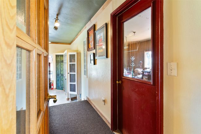 Hallway from Mudroom to Kitchen | Image 26