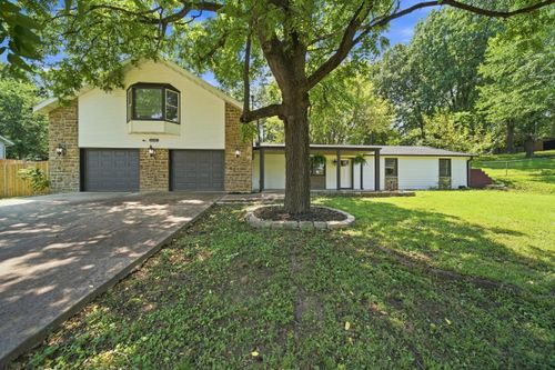 2228 E Huntington Street, Ozark, MO, 65721 | Card Image