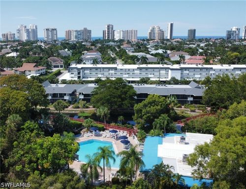 226-600 Neapolitan Way, NAPLES, FL, 34103-8568 | Card Image