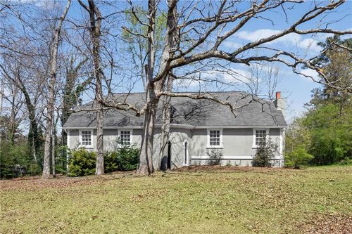 6257 N Summers Cir, Douglasville, GA, 30135-5421 | Card Image