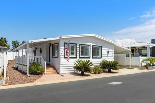347-7220 San Benito St, Carlsbad, CA, 92011-4613 | Card Image