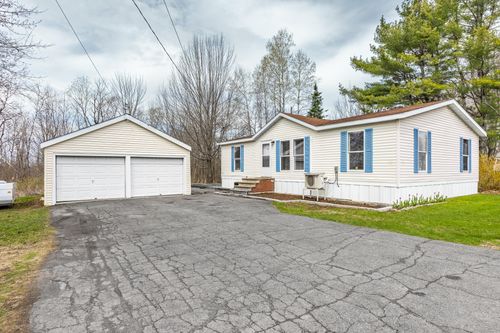 43 Main Street, Corinth, ME, 04427 | Card Image