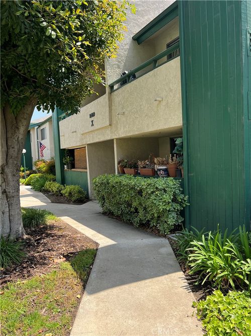 x211-15209 Santa Gertrudes Ave, La Mirada, CA, 90638 | Card Image