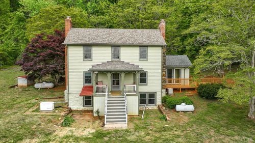 952 Naked Mountain Ln, SHIPMAN, VA, 22971-2568 | Card Image