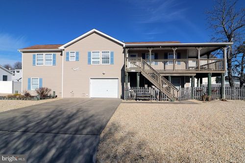 109 Ocean Ave, WARETOWN, NJ, 08758-2318 | Card Image