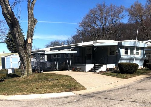 161 Spruce Dr, Jonesville, MI, 49250-9449 | Card Image