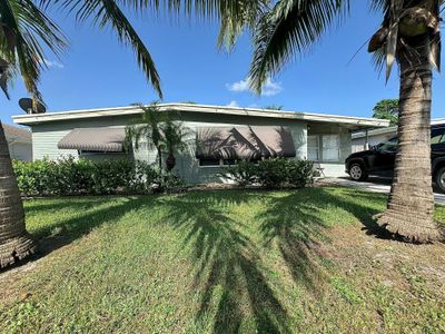 843 Hibiscus Drive, House other with 3 bedrooms, 1 bathrooms and null parking in Royal Palm Beach FL | Image 1