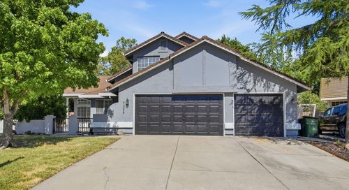7300 Saltgrass Way, Elk Grove, CA, 95758-4975 | Card Image