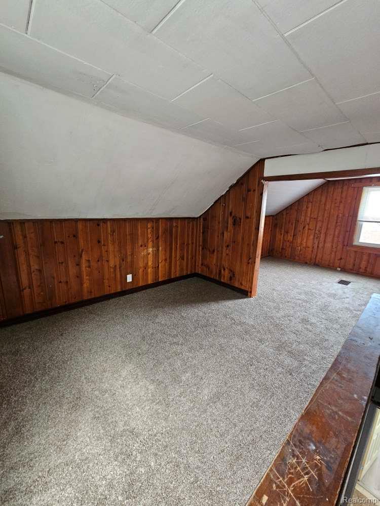 Residential Lease in Detroit 4