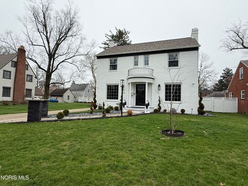 2410 Drummond Rd, Toledo, OH, 43606-3127 | Card Image