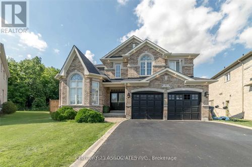 41 Olivia Marie Rd, Brampton, ON, L6Y0M4 | Card Image