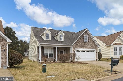 6611 Twin Cedars Ct, FREDERICKSBURG, VA, 22407-3704 | Card Image
