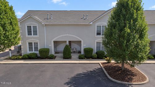 5-102 Bentley Parc, Johnson City, TN, 37615-4911 | Card Image