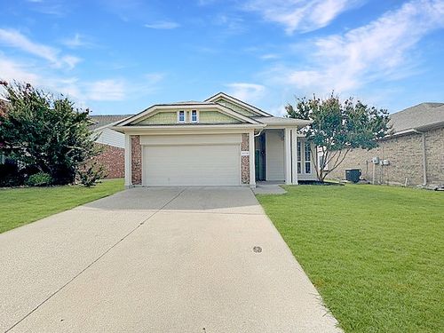 9716 Minton Dr, Fort Worth, TX, 76108-3889 | Card Image