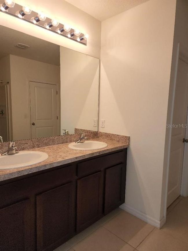 16810 Trite Bend St, House other with 4 bedrooms, 3 bathrooms and null parking in WIMAUMA FL | Image 12