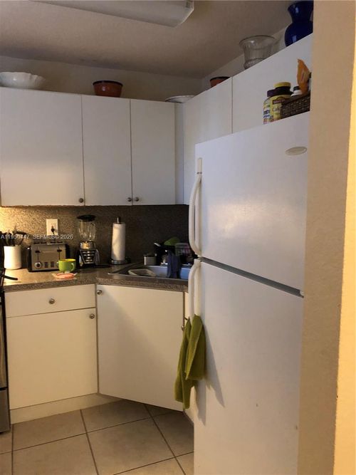 apt-153-17255 Sw 95th Ave, Palmetto Bay, FL, 33157-4459 | Card Image