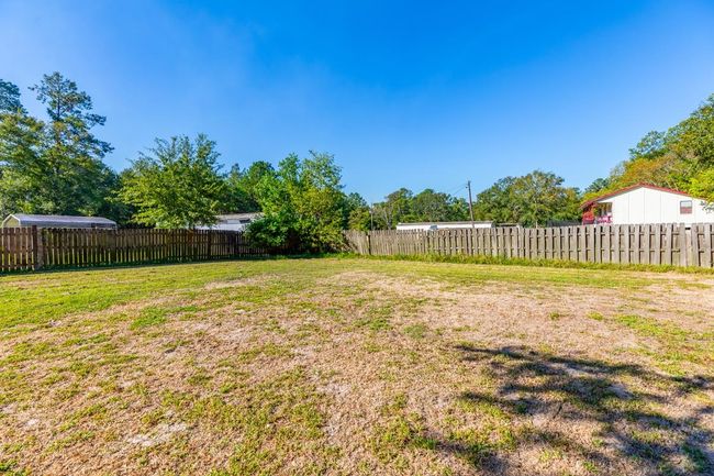 2467 Buchannon Rd, House other with 3 bedrooms, 2 bathrooms and null parking in Silsbee TX | Image 20