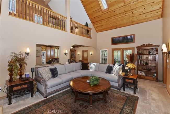 375 Meadow Cir N, House other with 4 bedrooms, 3 bathrooms and 2 parking in Big Bear Lake CA | Image 24