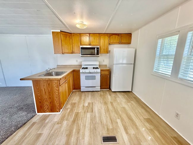 8275 Donna Lou Dr, House other with 2 bedrooms, 1 bathrooms and null parking in Brighton MI | Image 11