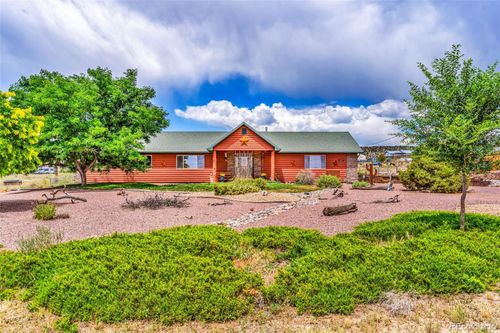 1337 York Ave, Canon City, CO, 81212-8615 | Card Image