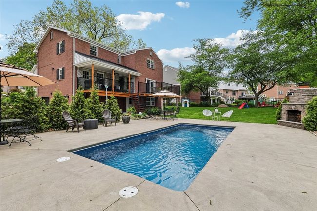 161 Penhurst Drive, House other with 4 bedrooms, 4 bathrooms and 2 parking in Wilkins Twp PA | Image 25