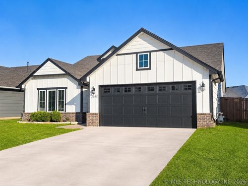 3509 E Sandusky St, Broken Arrow, OK, 74014-3101 | Card Image