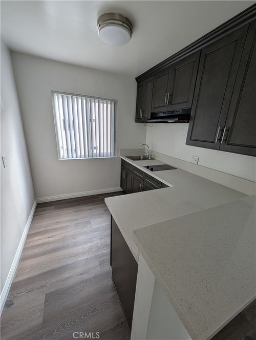 213-336 N Berendo St, Los Angeles, CA, 90004-5570 | Card Image