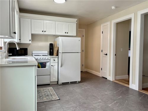 unit-1210-70 Carroll Ave, Newport, RI, 02840-6446 | Card Image