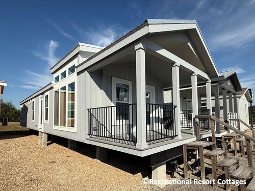 180 Straight Arrow Rd, El Prado, NM, 87529-4012 | Card Image