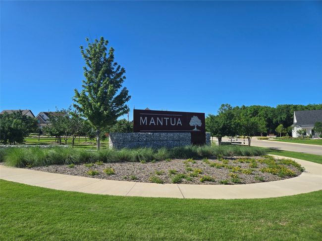 The perfect new hometown for your perfect family! Come visit Mantua today! | Image 20