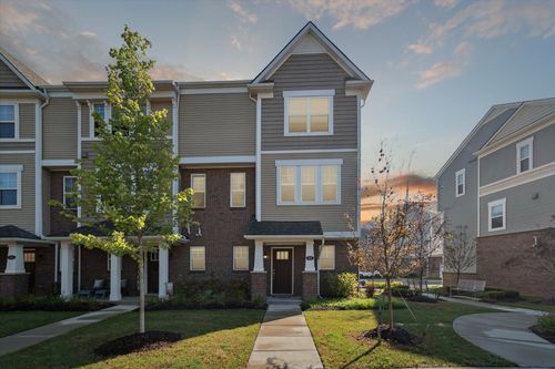 525 Jenny Way, Brighton, MI, 48116 | Card Image