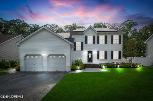 36 Sally St, Howell, NJ, 07731-8819 | Card Image