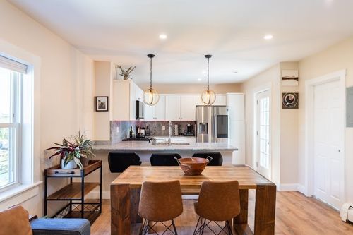 apt-2b-5 Everett Ct, Boston, MA, 02128-2233 | Card Image