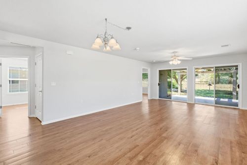 537 Salt Creek Ln, Georgetown, TX, 78633-5408 | Card Image