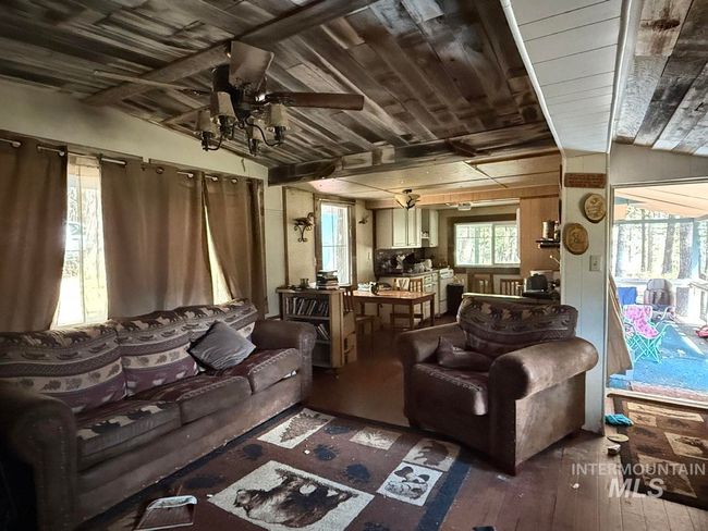 578 Noland Rd, Home with 2 bedrooms, 1 bathrooms and null parking in Cascade ID | Image 16