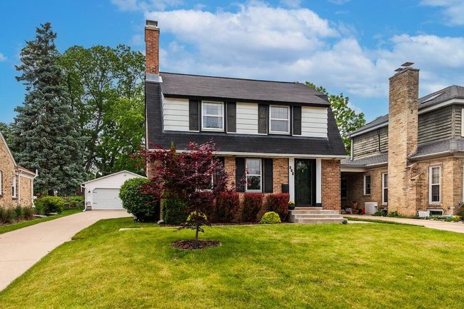 231 Glenview Ave, House other with 3 bedrooms, 2 bathrooms and null parking in Wauwatosa WI | Image 48