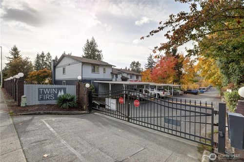 f108-11424 Se 257th Pl, Kent, WA, 98030-7873 | Card Image