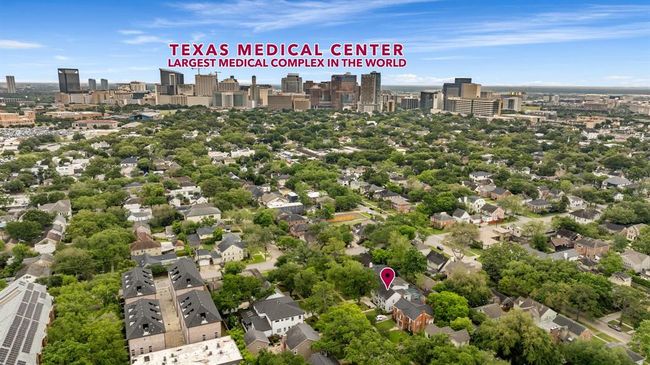 2409 Dryden Rd, House other with 4 bedrooms, 6 bathrooms and 2 parking in Houston TX | Image 50