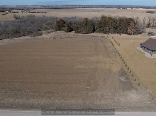 1555 Birdie Dr, Marquette, NE, 68854-9000 | Card Image