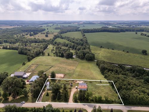 823 12th St S, Bruce, ON, N0H2G0 | Card Image