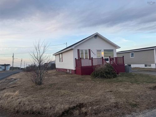 3691 Ocean Ave, New Waterford, NS, B1H2S5 | Card Image