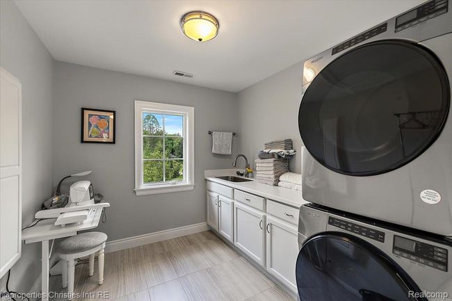 115-5385 Longmeadow Rd-115.jpg | Image 83
