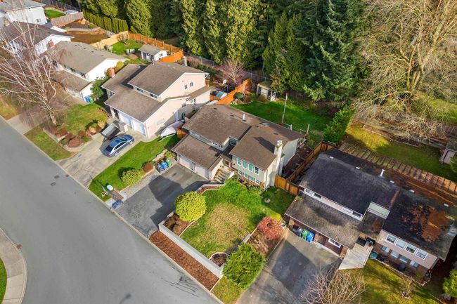 Birds eye view of property featuring a residential view | Image 37