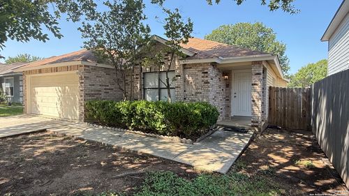 13043 Woller Path, San Antonio, TX, 78249-3712 | Card Image